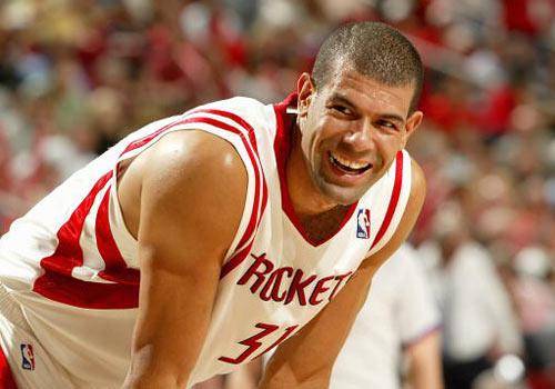 又犯规了！第二节刚上来杨瀚森补防科沃德又被裁判吹打手&已经3犯